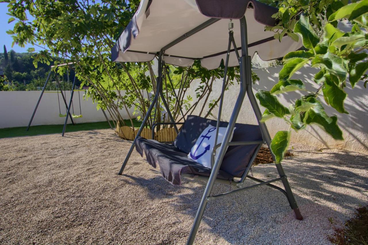 Apartments Villa Mihaela Banj Buitenkant foto