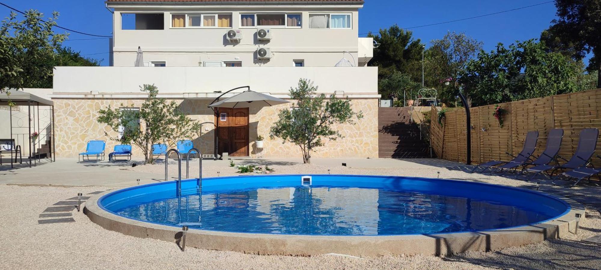 Apartments Villa Mihaela Banj Buitenkant foto