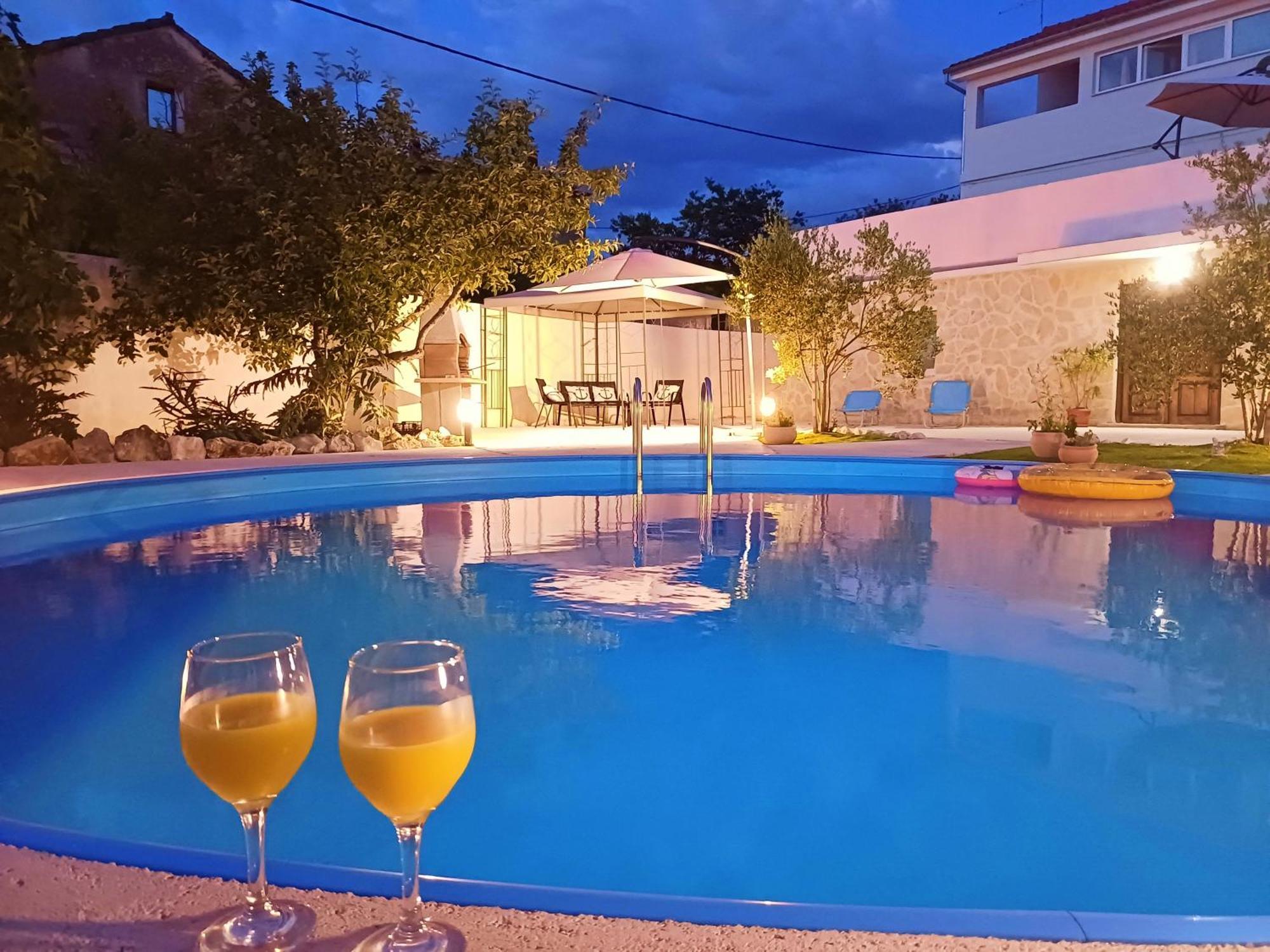 Apartments Villa Mihaela Banj Buitenkant foto