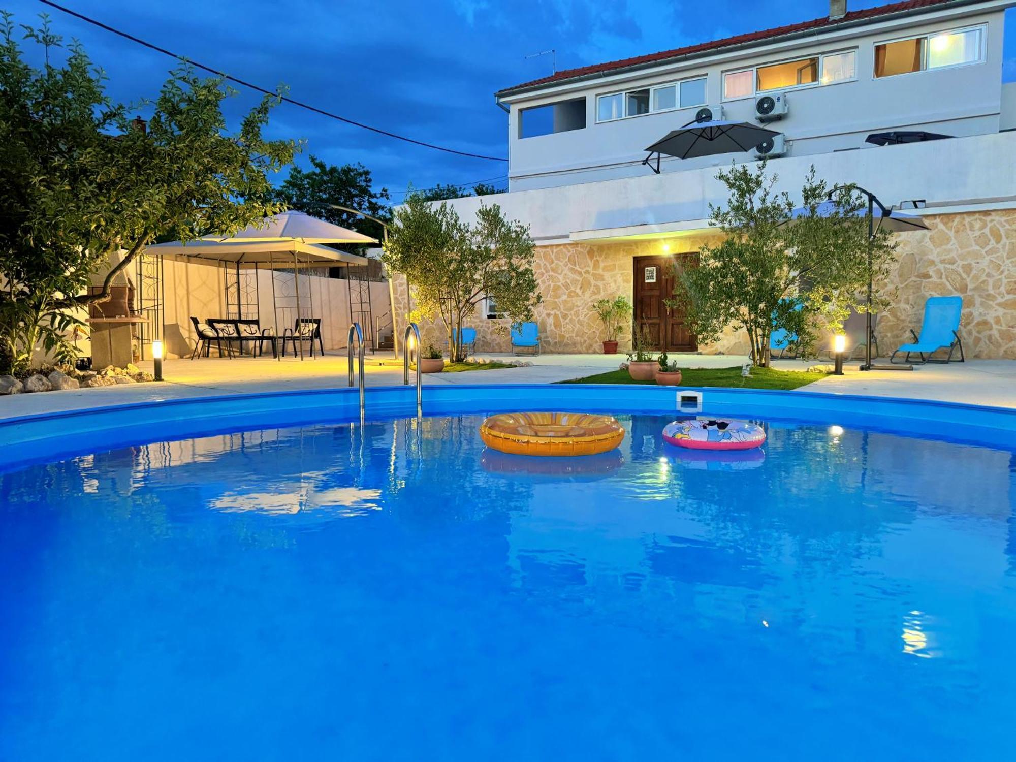 Apartments Villa Mihaela Banj Buitenkant foto